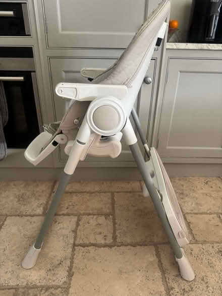 Photo of free Baby highchair for feeding / weaning (Chigwell IG7) #2