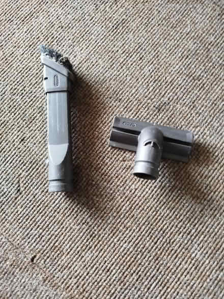 Photo of free Spare parts for Dyson vacuum cleaner (Catton NR6) #4