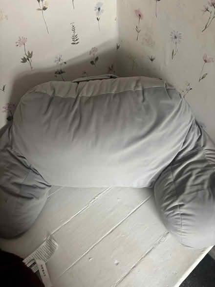Photo of free Grey reading pillow (B68) #1