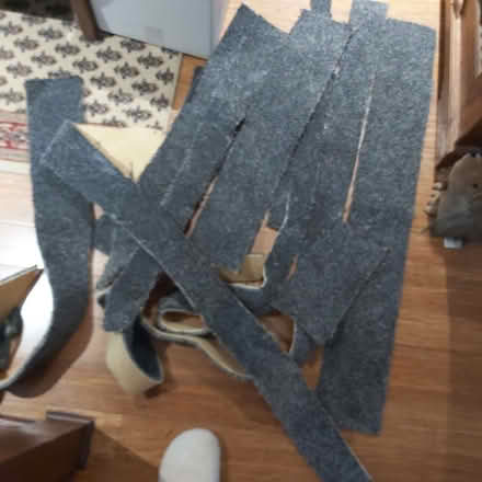 Photo of free Strips of grey carpet. (Blackhall EH4) #2
