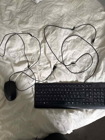 Photo of free Lenovo Keyboard and mouse (Br6 9tn) #1