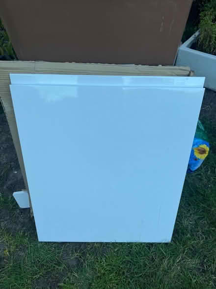 Photo of free Kitchen cupboard door (Welling DA16) #1