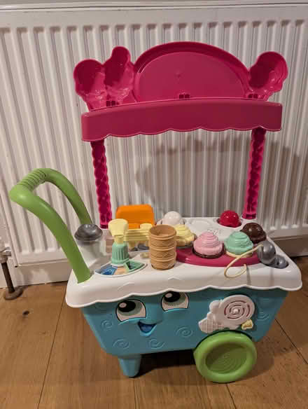Photo of free leapfrog ice cream cart (Amersham HP6) #2