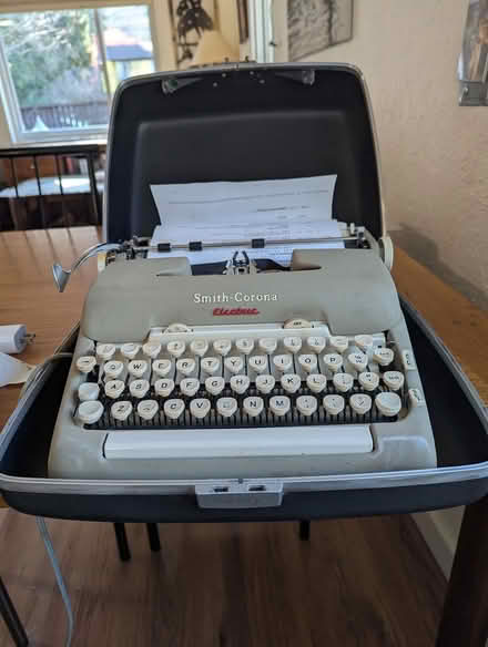 Photo of free Smith Corona electric typewriter (Shoreline near Ballinger Way) #2
