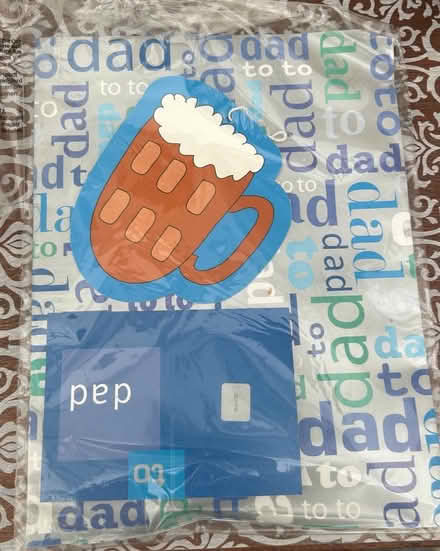 Photo of free “Dad”Wrapping paper and 2 tags (Peachcroft OX14) #1