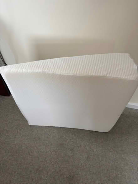 Photo of free Wedgepillow (Woodley RG5) #1