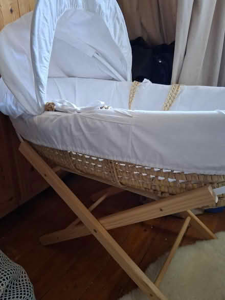 Photo of free Moses basket (Coxheath ME17) #2