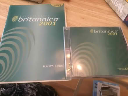 Photo of free 2001 Britannica cd and user guide (B62 near Blackheath) #1