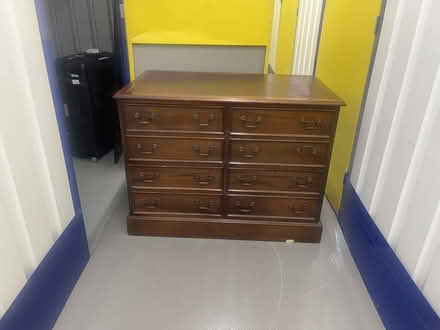 Photo of free vintage art deco chest of drawers (Stoke Newington N16) #1