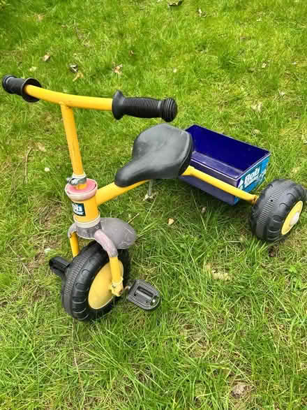 Photo of free Toddler vehicles (Solihull b92) #1