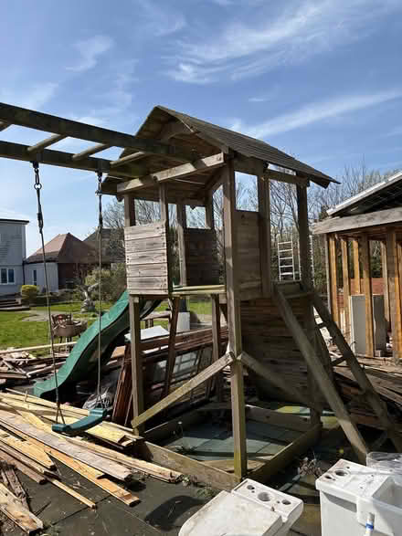 Photo of free Children’s play house (Bexhill TN39) #1