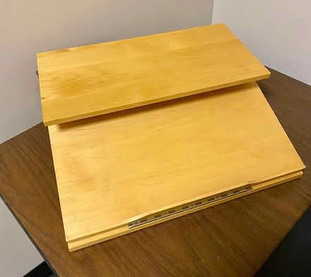 Photo of free Vintage Ergo desk topper (Downtown) #2