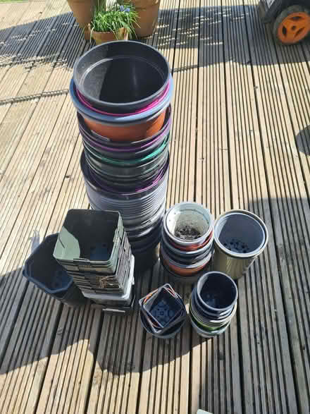 Photo of free Assortment of plant pots (Rishworth HX6) #1