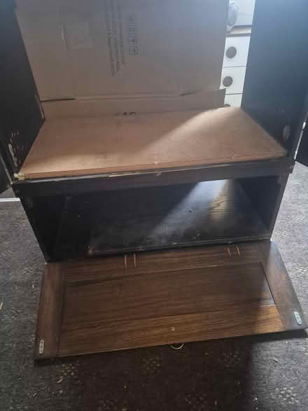 Photo of free Old tv cabinet (Longton PR4 5) #4