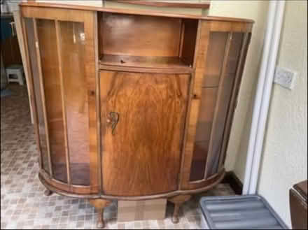 Photo of free Charming Vintage Display Cupboard (Ludlow SY8) #1