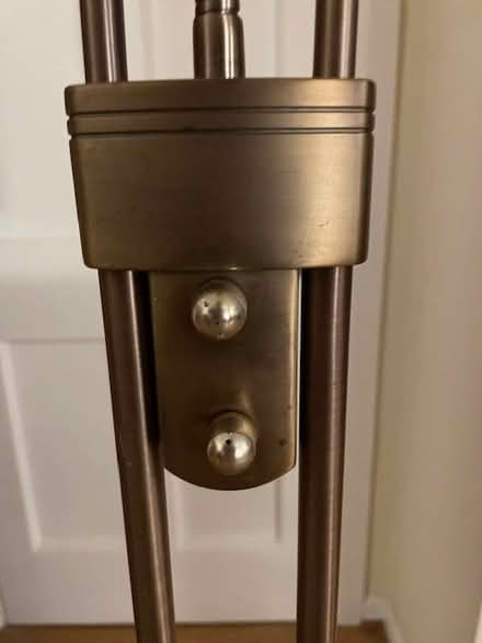 Photo of free Floor lamp - mother and child Art Nouveau-ish design (Botley OX2) #2