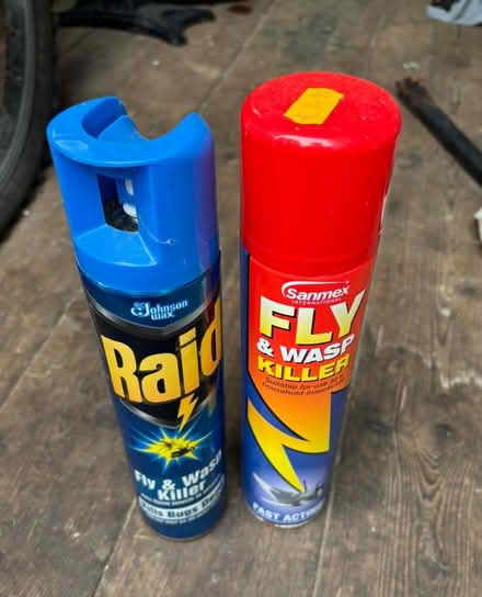 Photo of free Fly/ Wasp spray (Ware SG12) #1