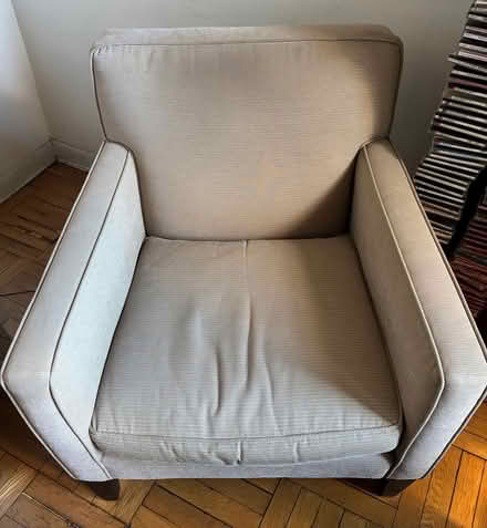 Photo of free set from car-free home (Broadway at 151st) #3