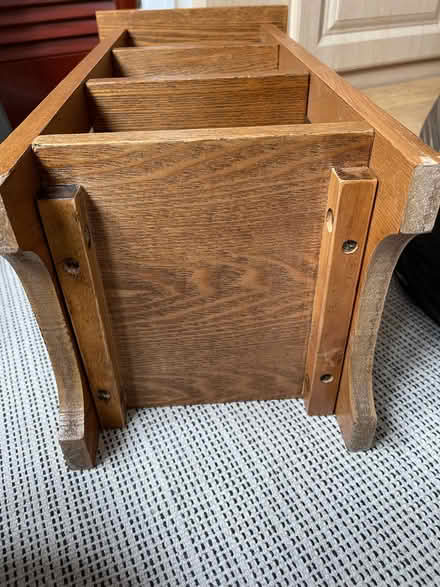 Photo of free Small shelf unit (Welling DA16) #2