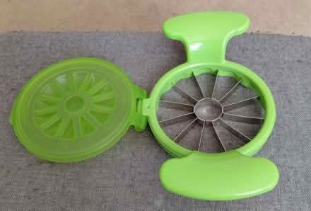 Photo of free Apple Corer (Hollymead) #2
