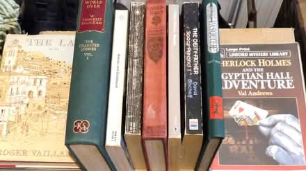 Photo of free 16 Assorted Fiction Books (Glasgow G43) #2