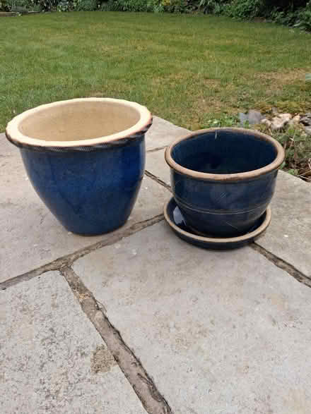 Photo of free Plant pots (Fleetville) #1