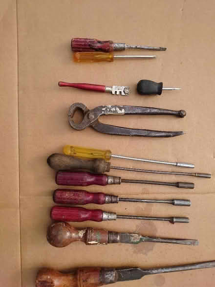 Photo of free Selection Of Old Tools Inc 4 Ratchet Screwdrivers (Southport PR9) #3