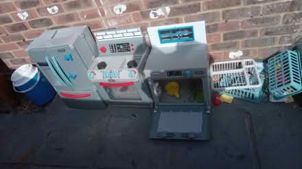 Photo of free Kitchen set (Eastbourne) #1