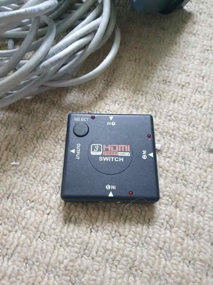 Photo of free Cables, hubs and connectors (Eastergate PO20 3AA) #2