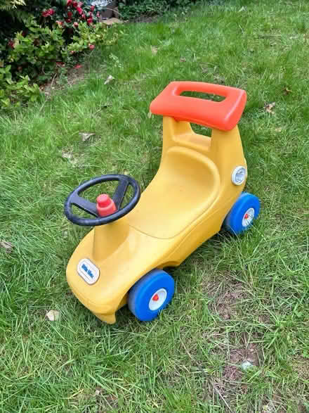 Photo of free Toddler vehicles (Solihull b92) #3