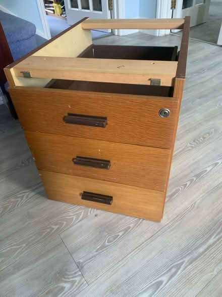 Photo of free Small filing cabinet (Wheathampstead AL4) #1