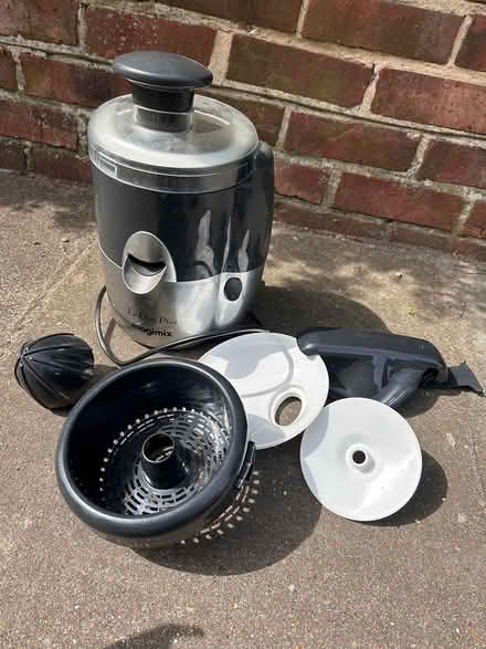 Photo of free Magimix le duo juicer +Accessories (Holmbush area BN43) #1