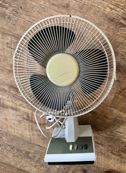 Photo of free Desk fan (St Leonard’s-on-Sea) #1