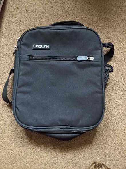 Photo of free Insulated lunch bag (Old Woking GU22) #1