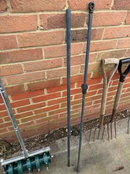 Photo of free clothes line support (BR5) #2