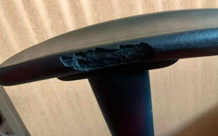 Photo of free Red gaming chair (Vauxhall SW8) #2