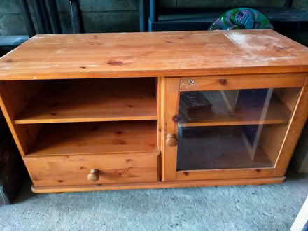 Photo of free TV unit pine (Little Wenlock TF6) #2