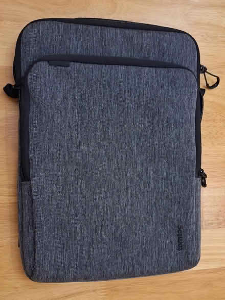 Photo of free 13" Macbook Air M2 laptop bag (TN23) #1