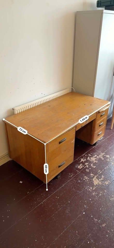 Photo of free 1960s NYC Wall Street Trading Desk (Hoxton N1) #3