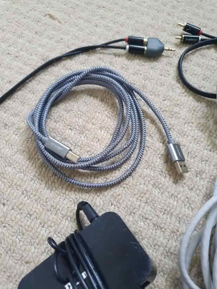 Photo of free Cables, hubs and connectors (Eastergate PO20 3AA) #4