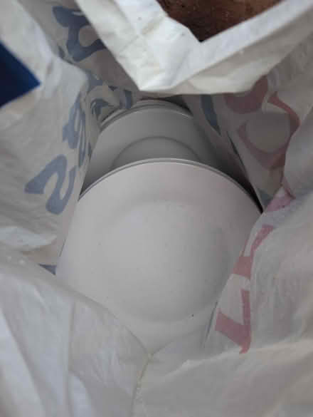 Photo of free White Plates (L17) #1