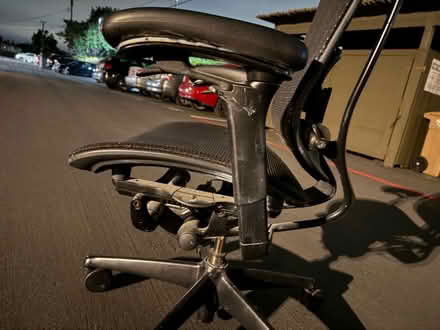Photo of free Mesh office chair (1075 Valencia Avenue) #3