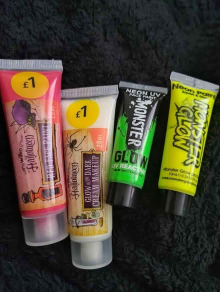 Photo of free Face paints (Near Biggleswade, SG18) #1