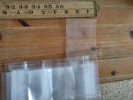 Photo of free 20 clear plastic bags, sealable (Henleaze Ward BS9) #2