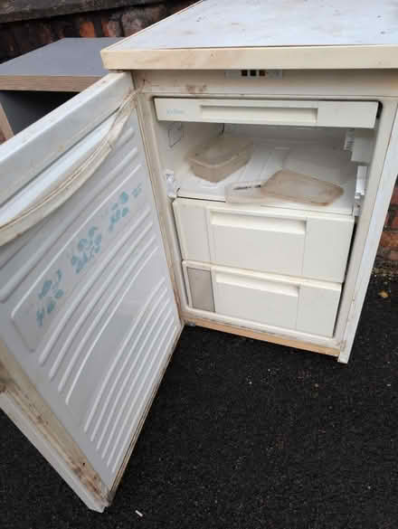 Photo of free Beko fridge (L17) #2