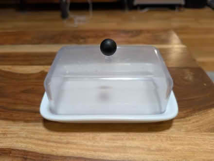Photo of free Butter dish (Hackbridge) #1