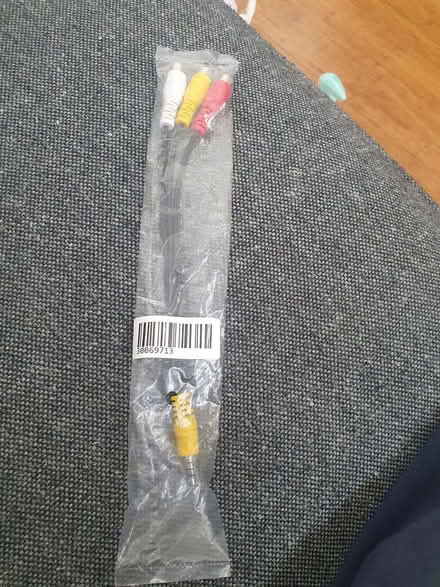 Photo of free AD cable 1 to 3 (Newington Green N16) #1