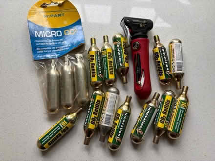 Photo of free CO2 bike pump & cartridges (Westcott RH4) #1