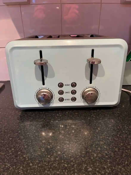 Photo of free Toaster (East Street LU7) #1