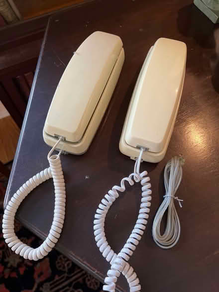 Photo of free Land Line Phones (Broomall 19008) #2